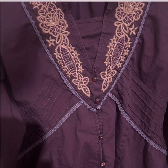 Purple Ruffled Lace 3/4 Sleeve Blouse - Picture 2 of 4